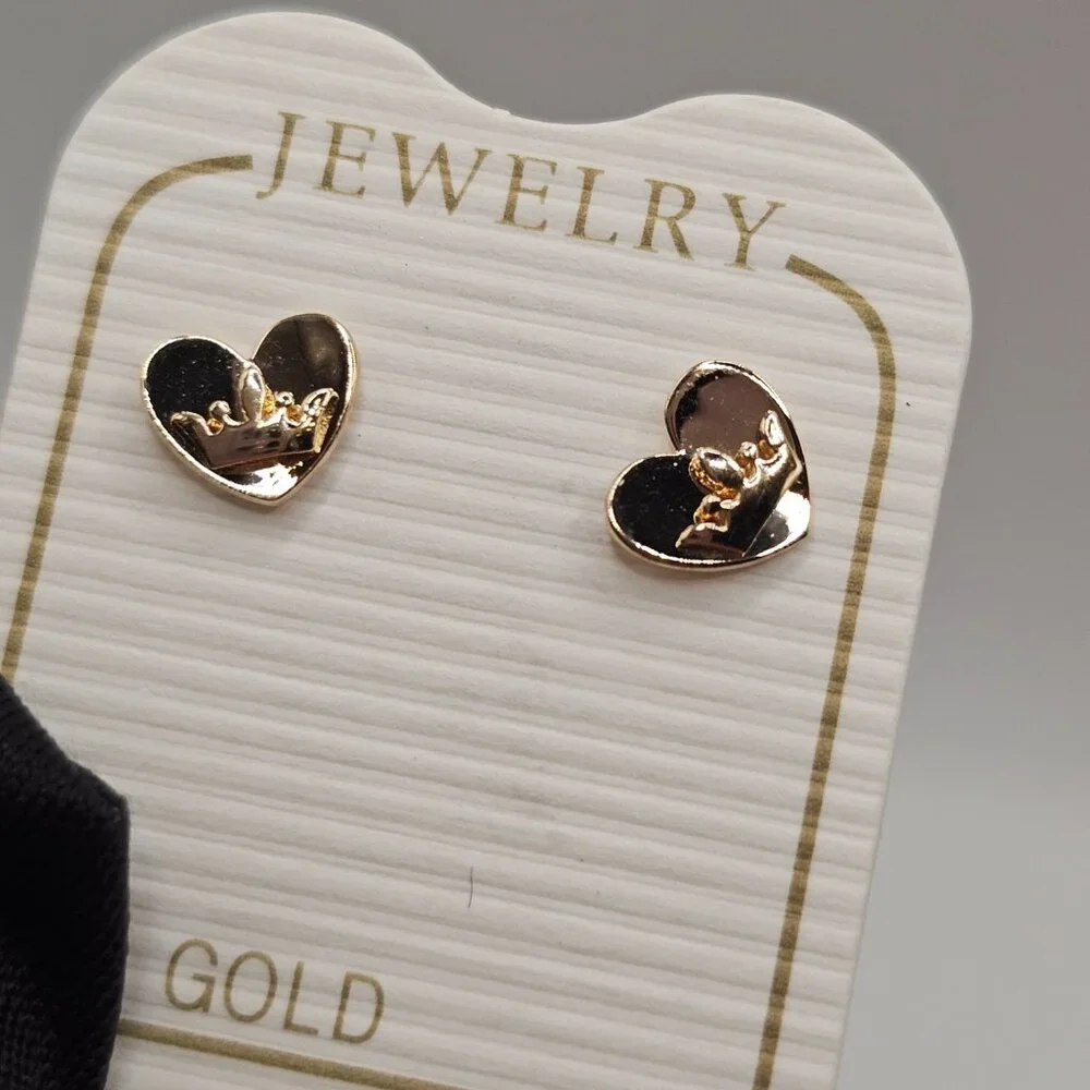 14KT Gold Heart and Crown Screw Back Stud Earrings 6mm